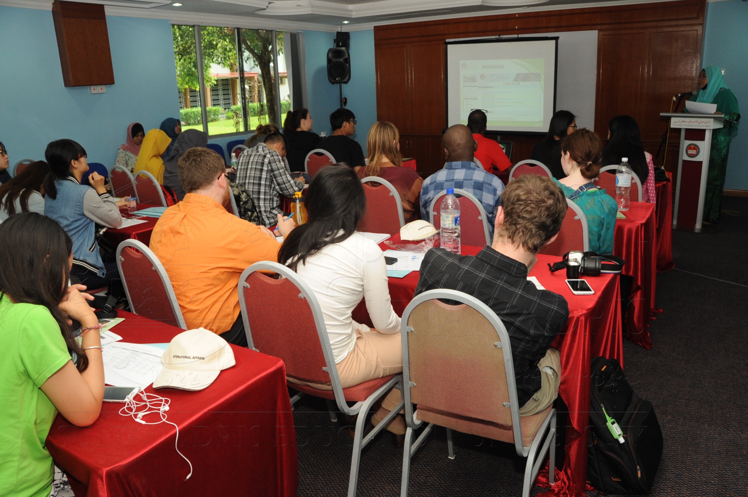 PRO16 17 antarabangsa HAS 0163